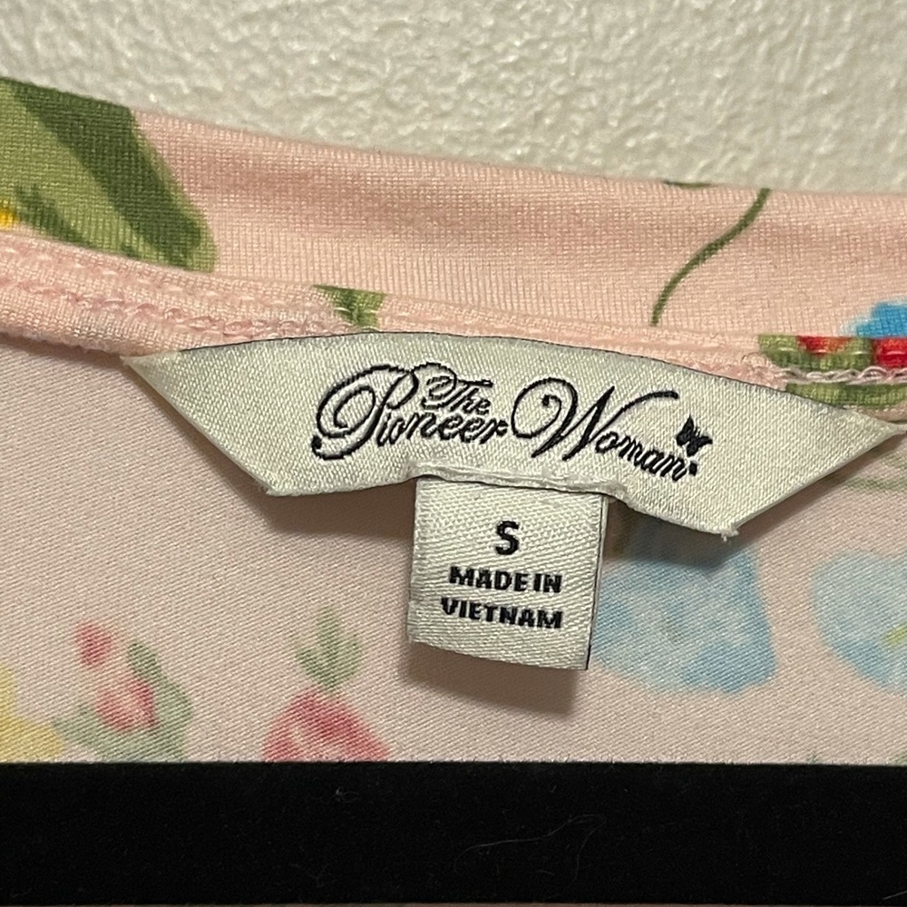 The Pioneer Woman Floral Tunic - Picture 5 of 5